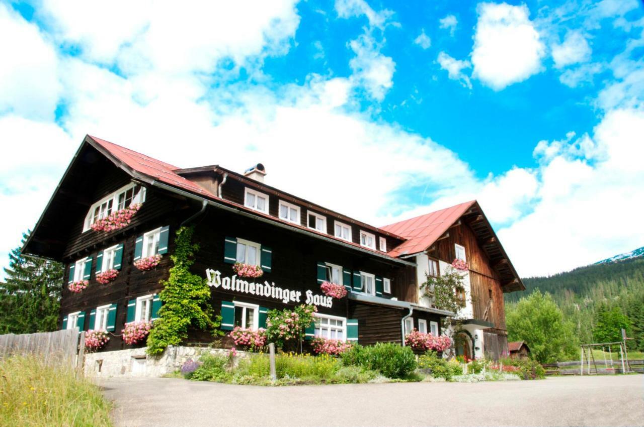 Walmendinger Haus Apartment Hirschegg  Ngoại thất bức ảnh