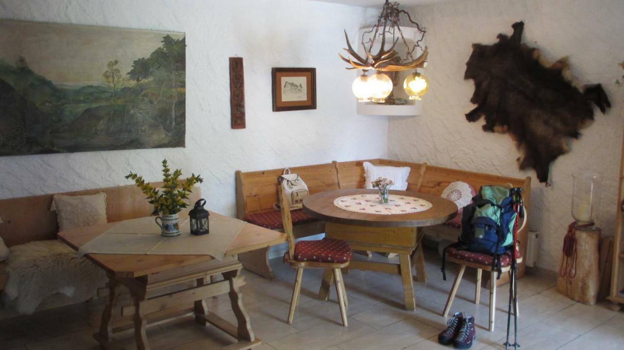 Walmendinger Haus Apartment Hirschegg  Ngoại thất bức ảnh